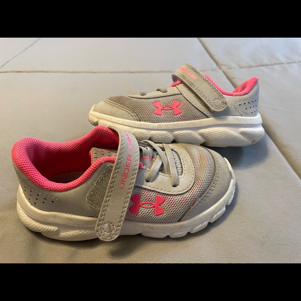 Toddler under armour sneakers